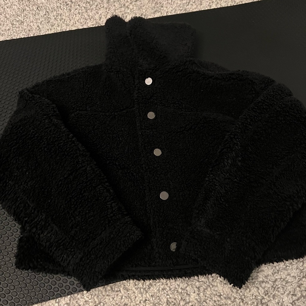 Lululemon Textured Fleece Button Jacket - image 5